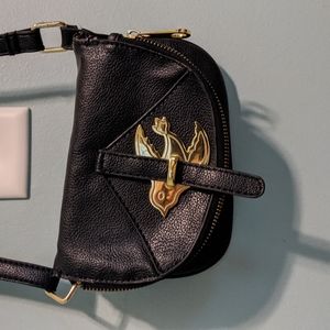 Cross body bag. Small